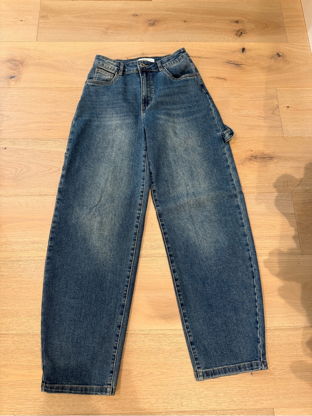 VS Miss Eur size 27 waist High-Rise Relaxed Fit Women's Jeans in Medium Blue